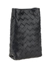 iconic intreccio shoulder bag