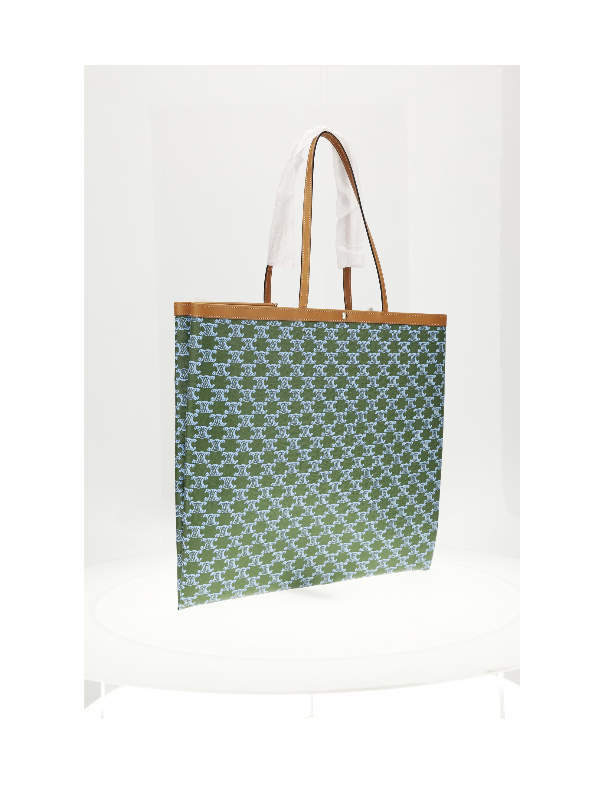large flat shopper