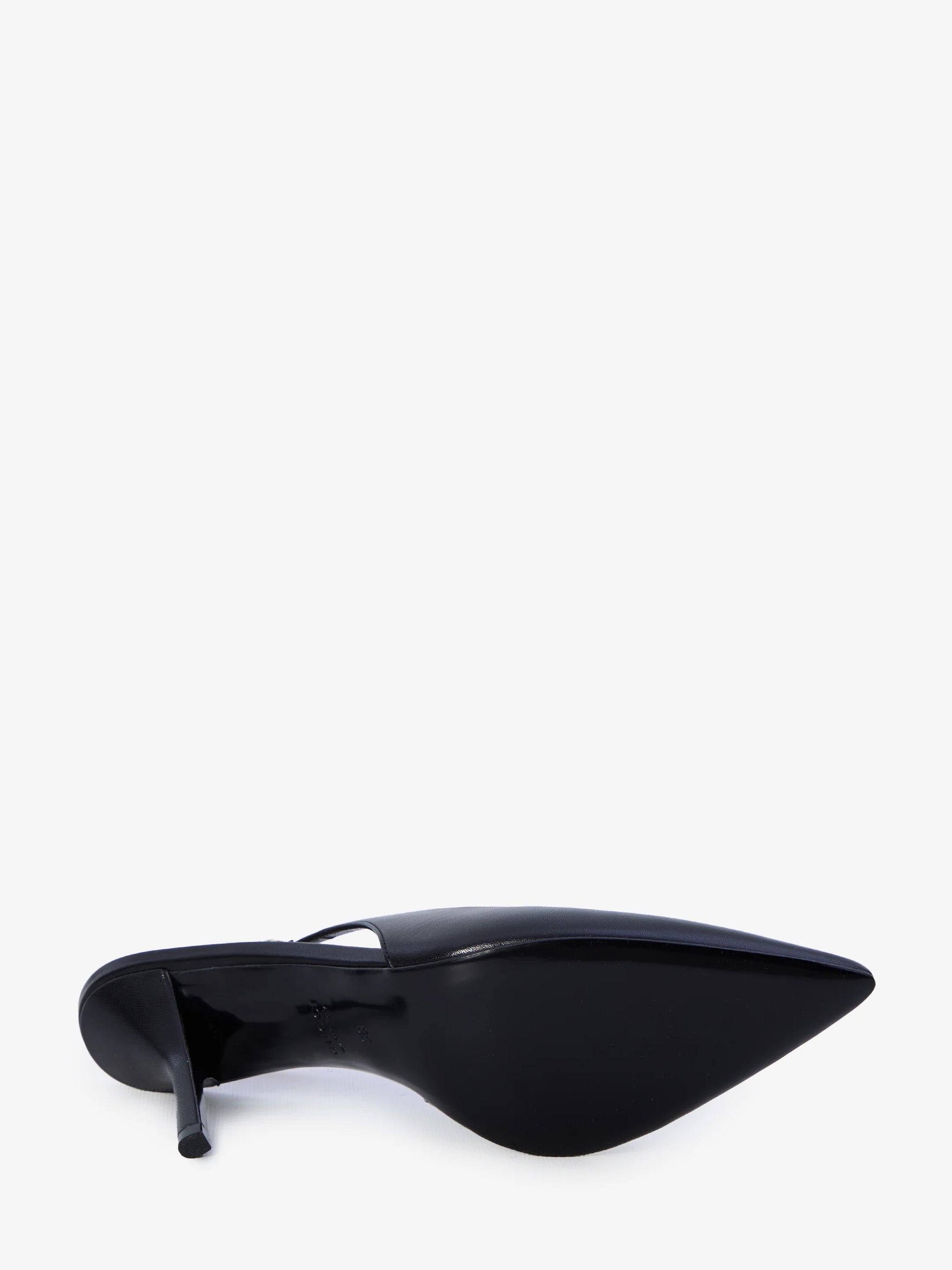 gucci signoria pumps