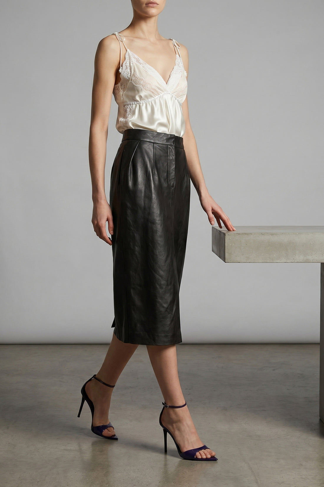 MAGDA BUTRYM 36 the magda butrym 05 pure silk top embodies a sophisticated aesthetic through a