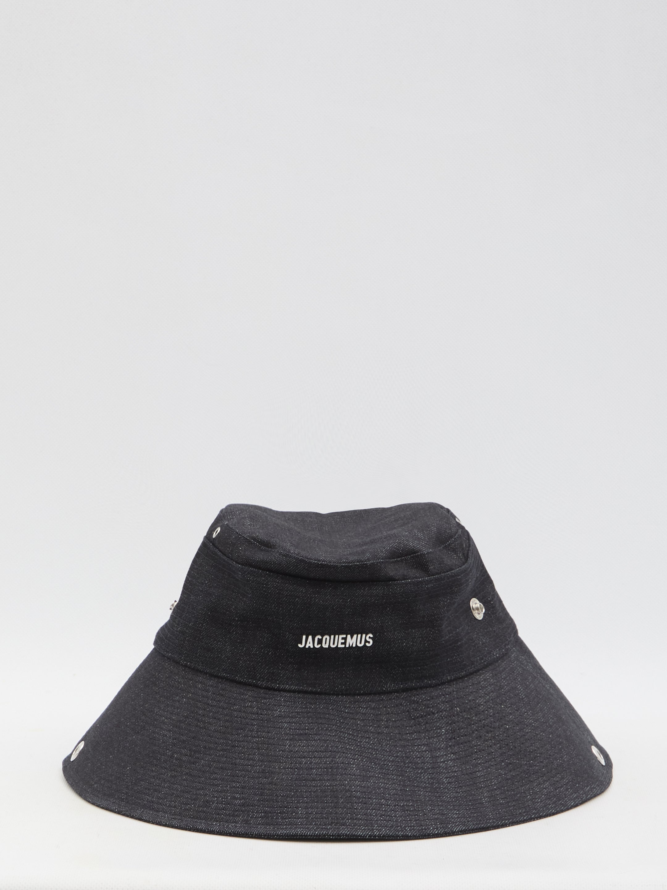 JACQUEMUS 58 de-nimes bucket hat