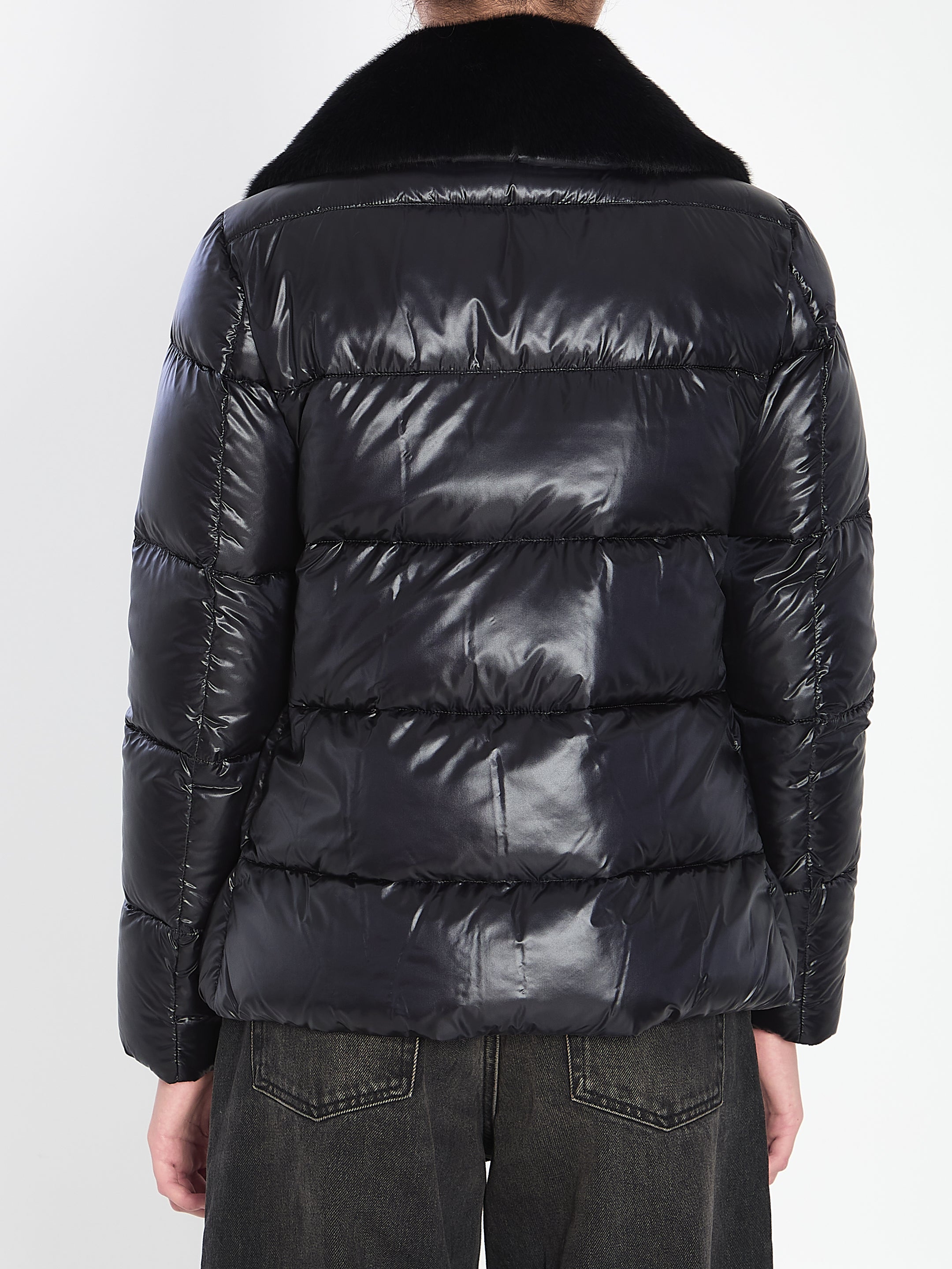 HERNO 40 light puffer with collar fur 