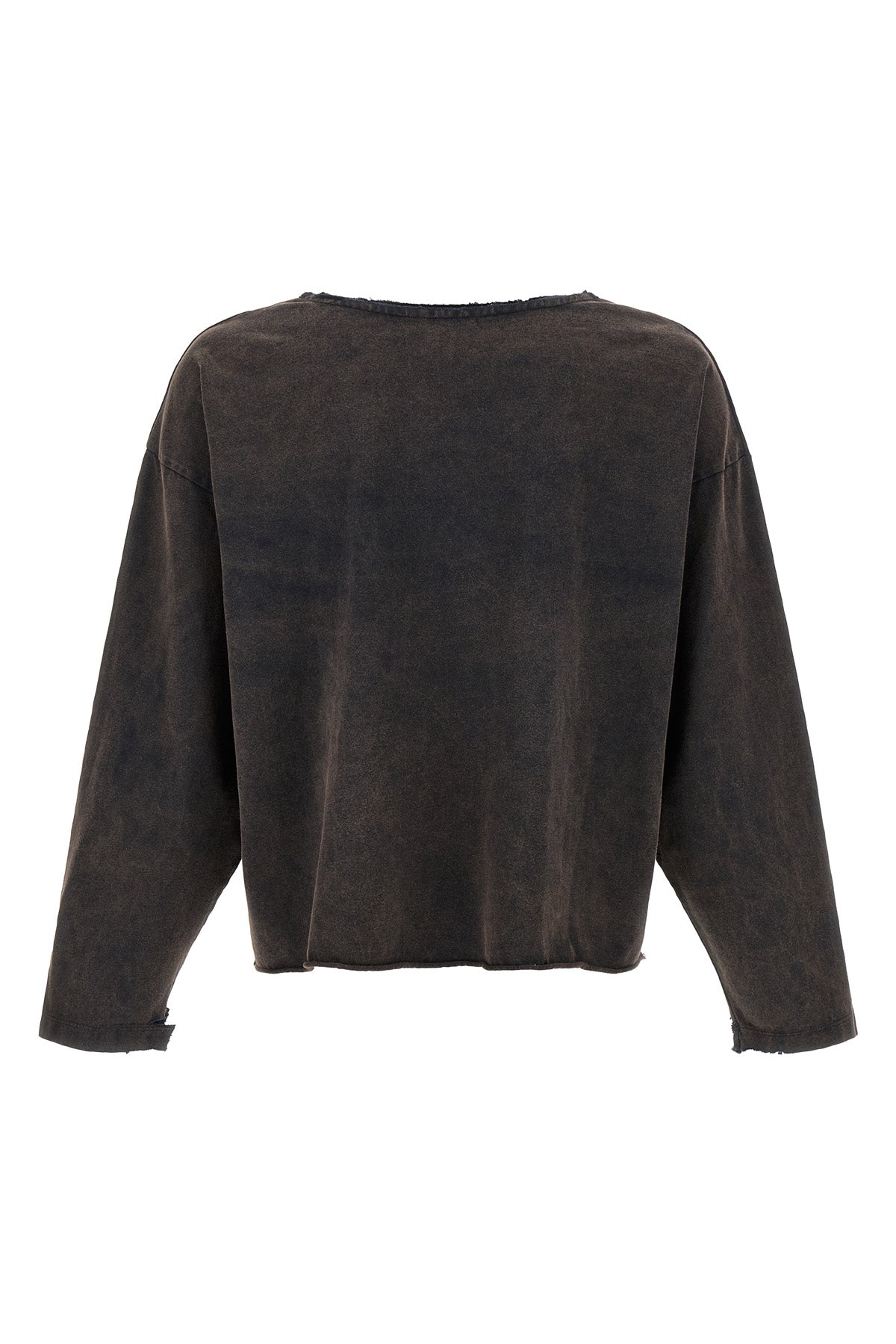 the second/layer long-sleeved t-shirt