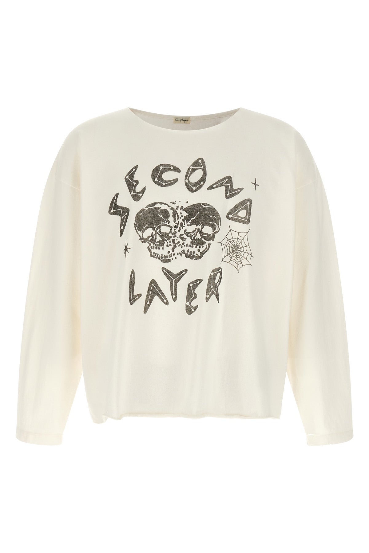the second/layer long-sleeved t-shirt