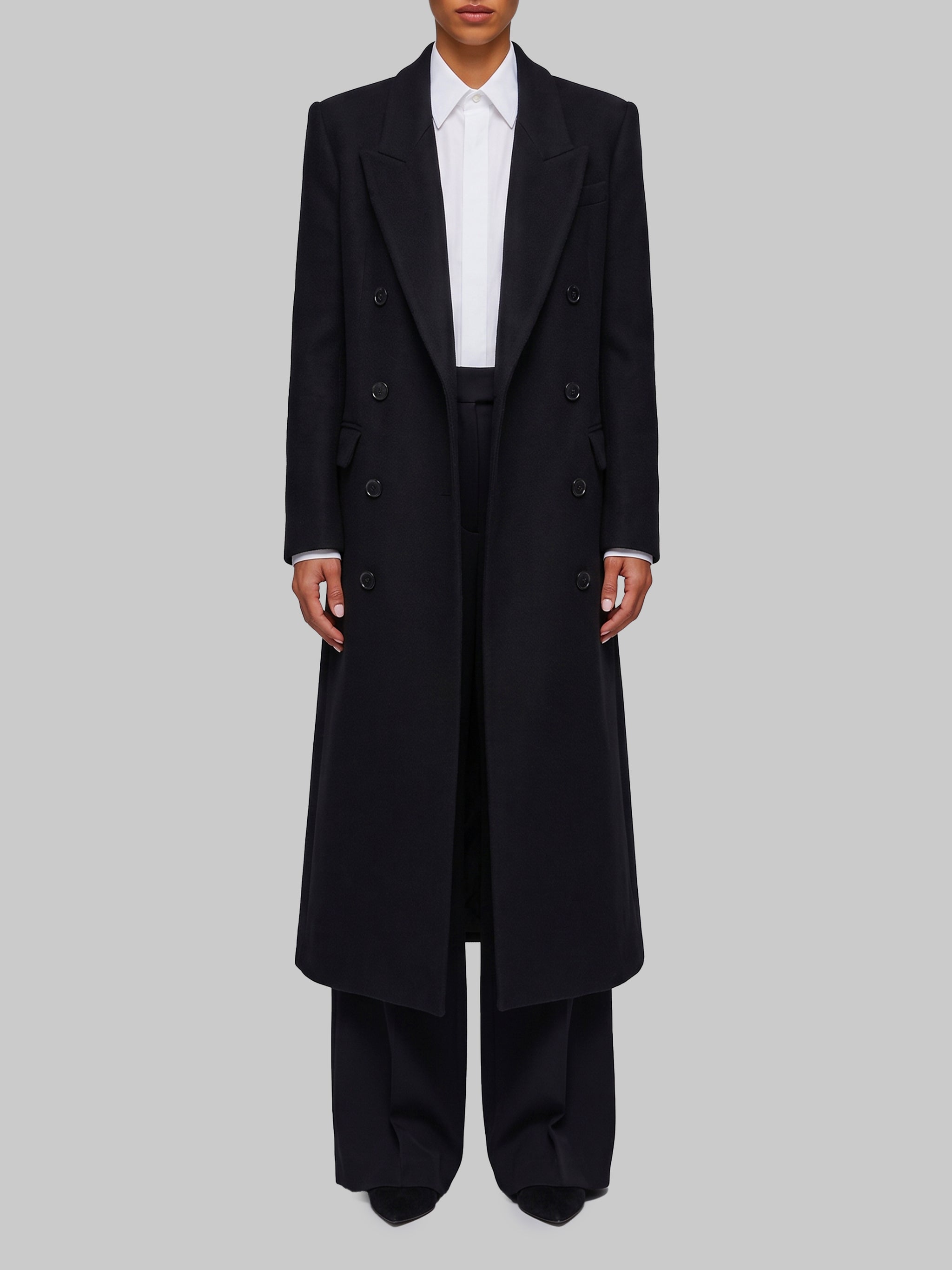 black iochloris coat