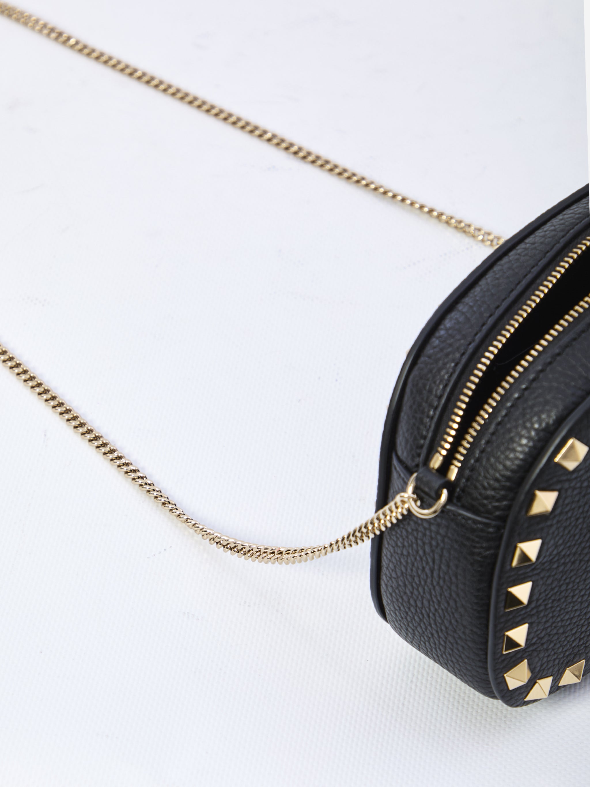 oval rockstud bag