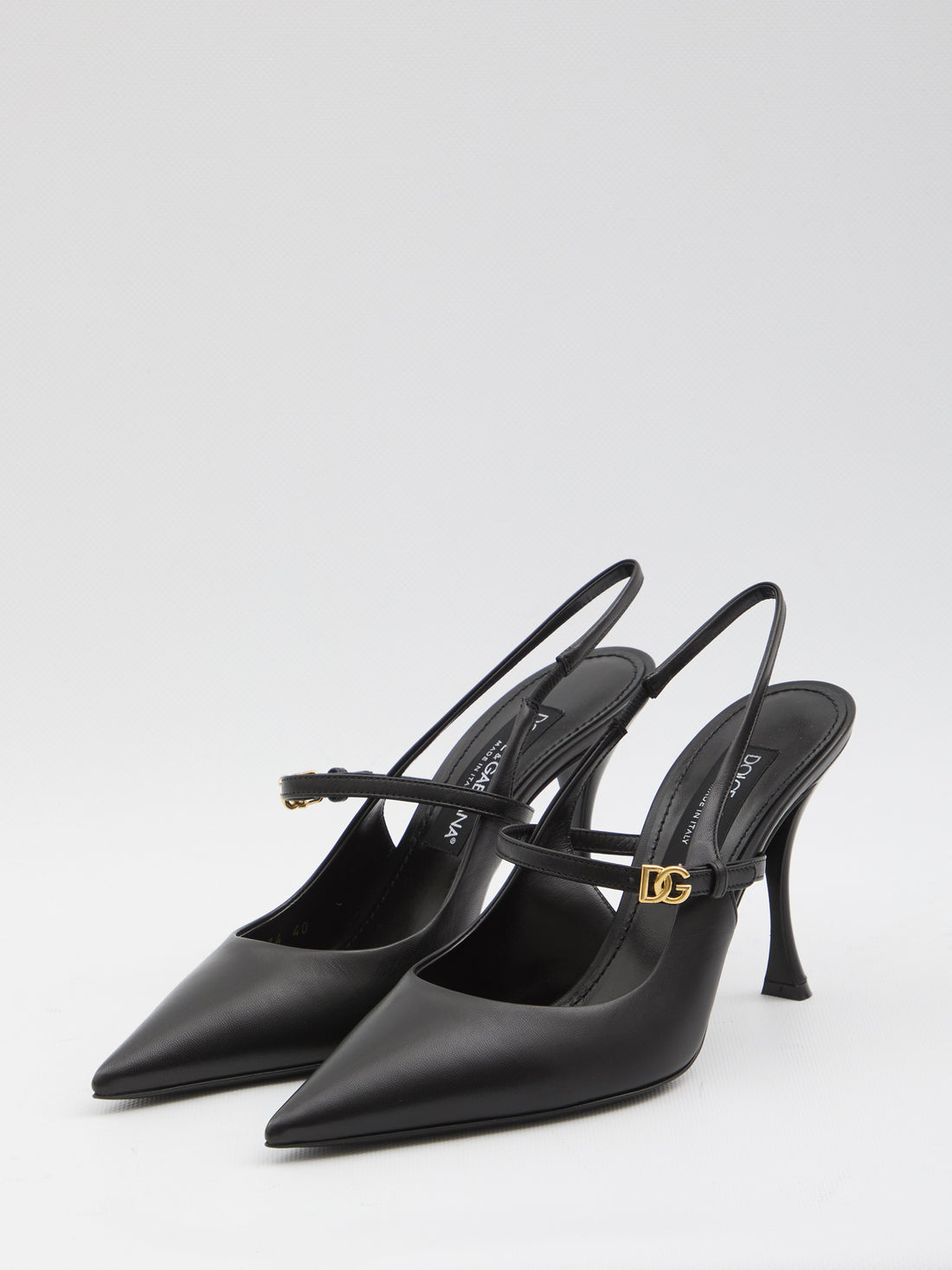 DOLCE&GABBANA 37 black leather slingback pumps