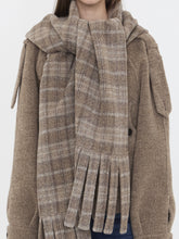 BURBERRY 8 wool-blend jacket with scarf
