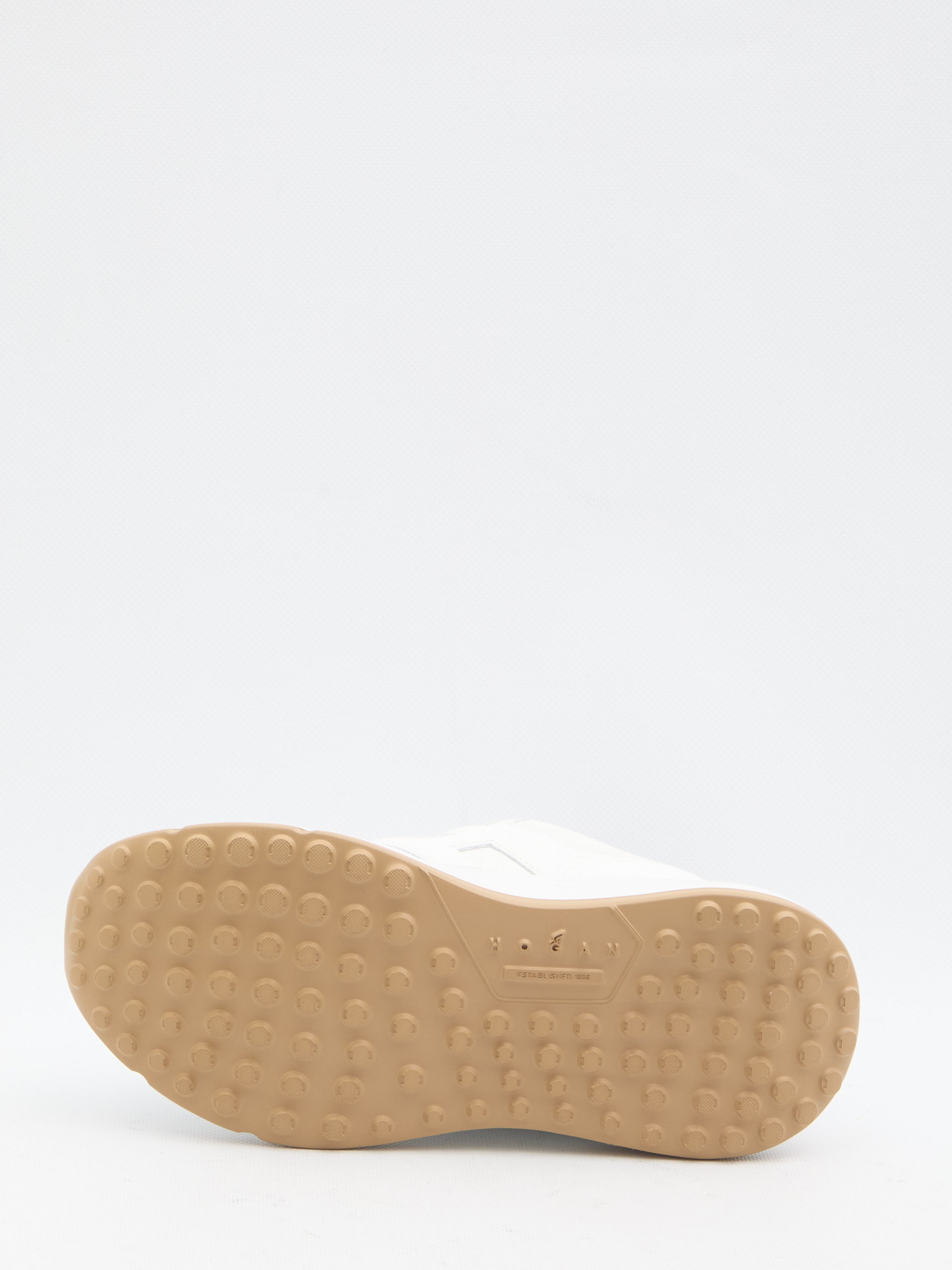 hi-fi sneakers