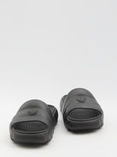 MONCLER 37 lilo slides