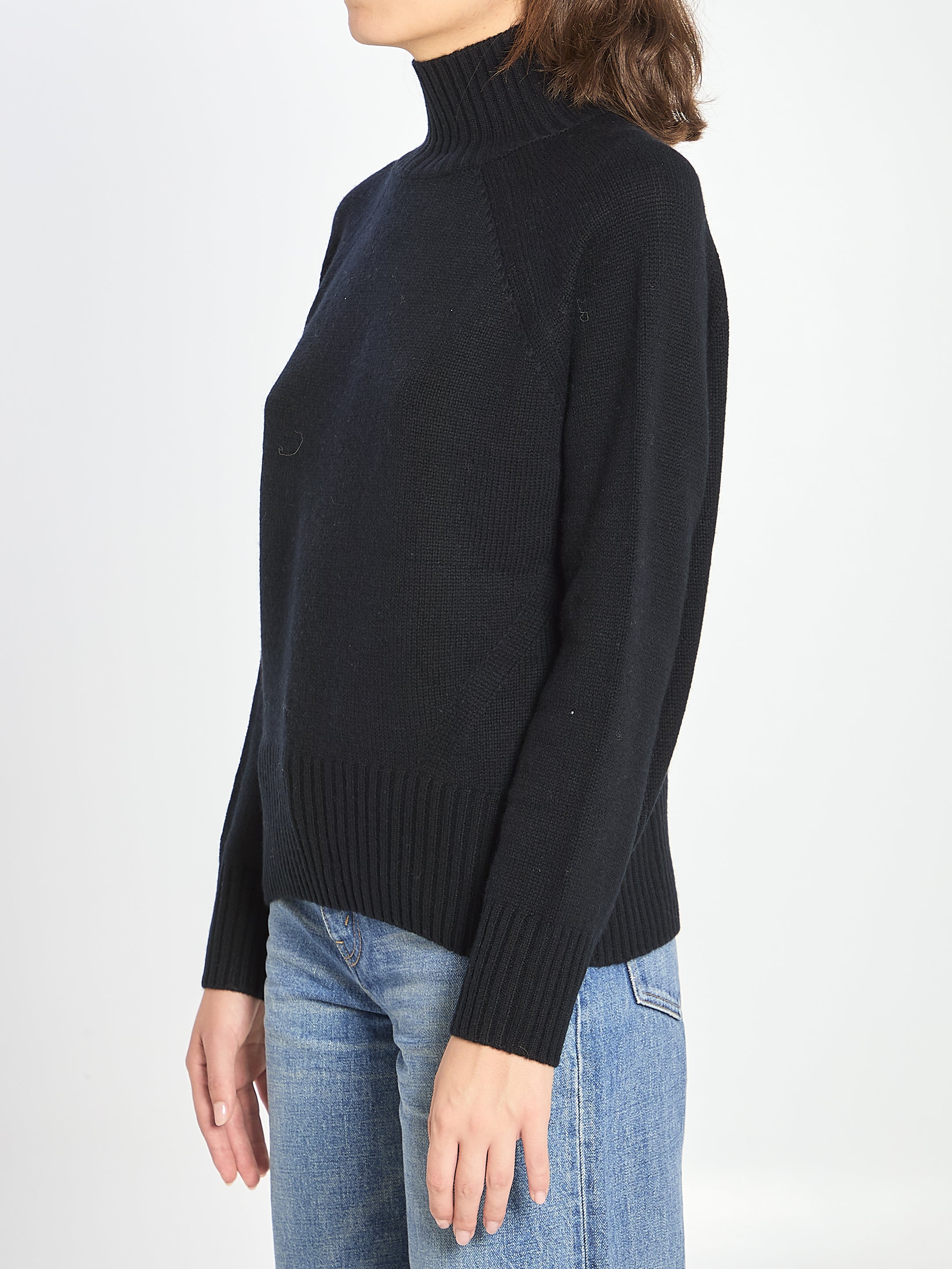 ALLUDE S turtleneck in wool and cashmere 