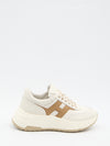 hi-fi sneakers