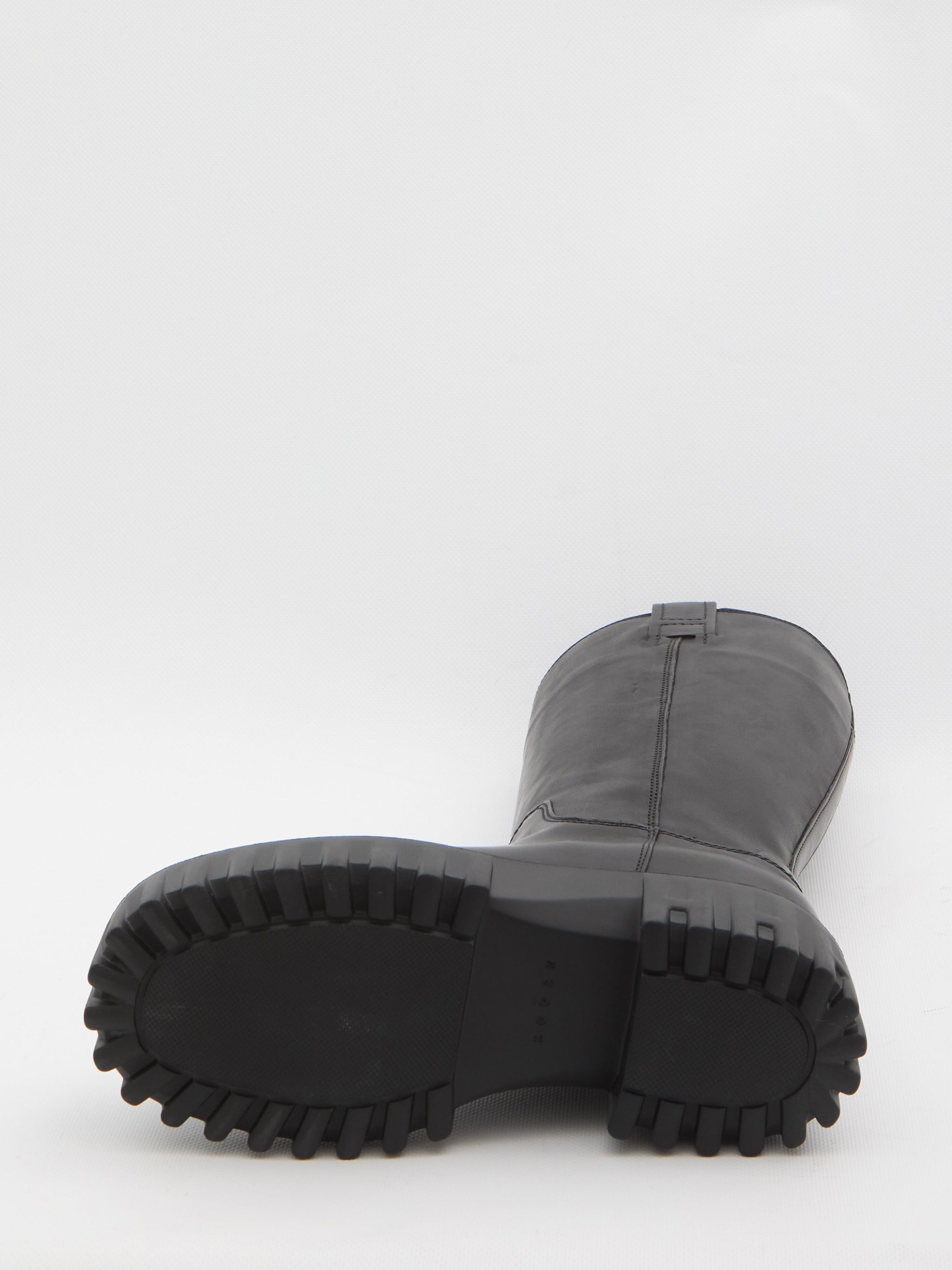 h700 boots