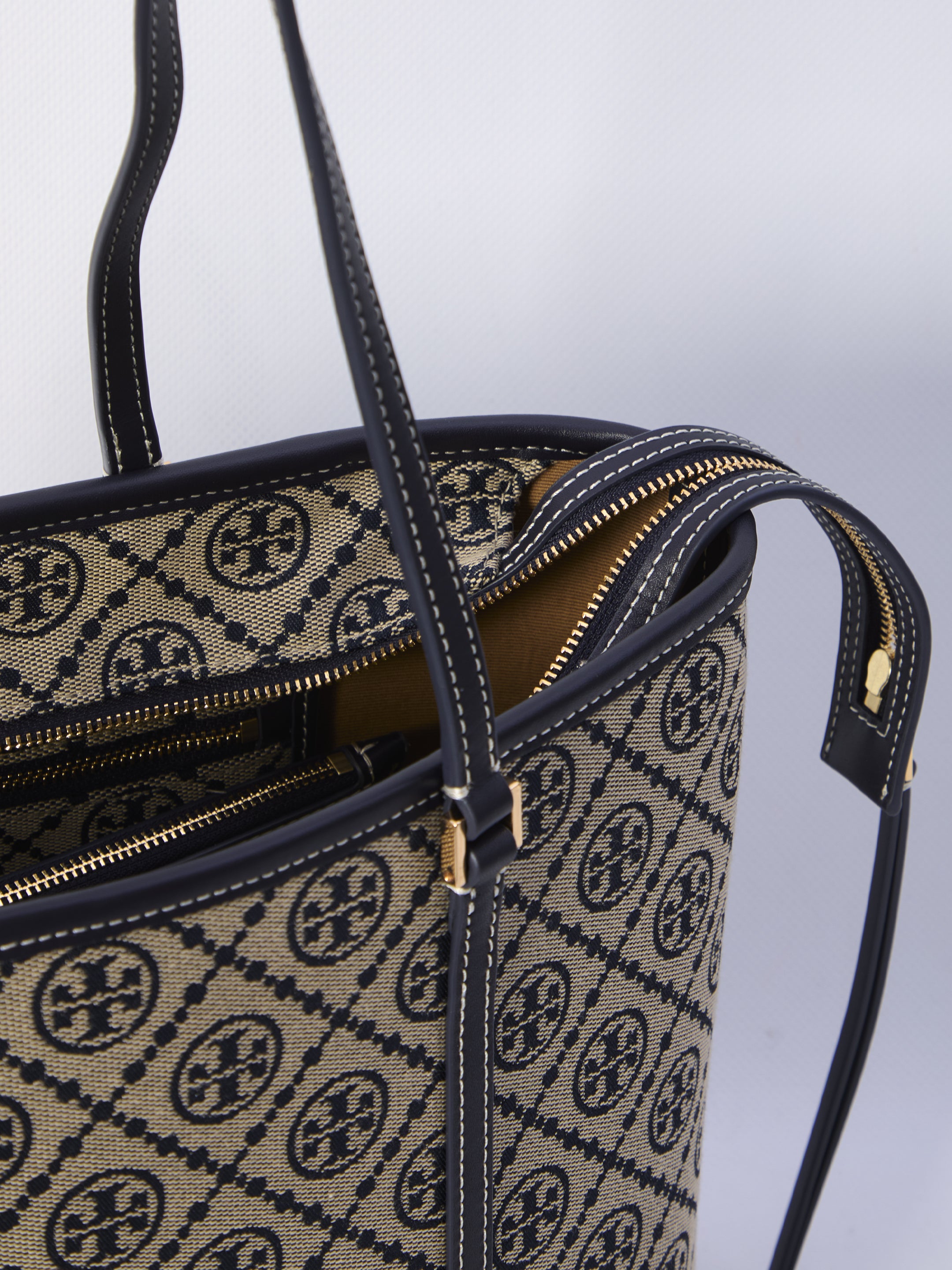 TORY BURCH OS t monogram small zip tote bag