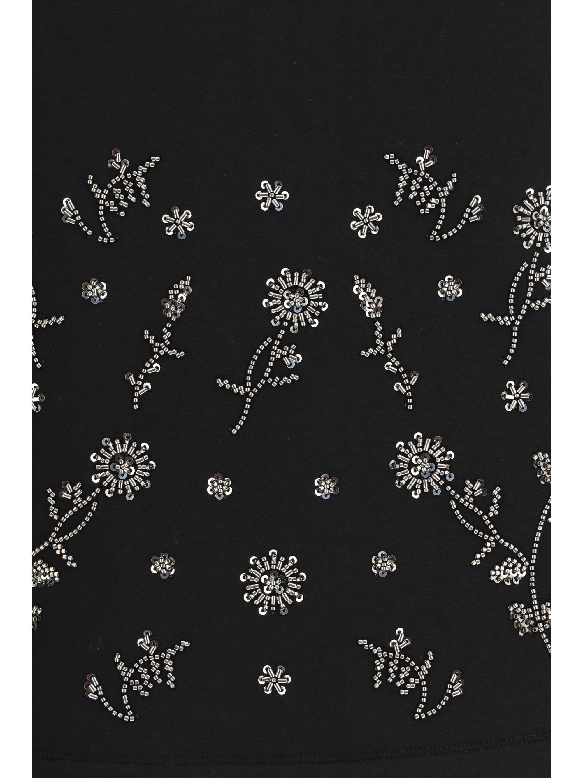 short skirt with embroidery