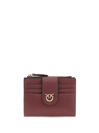 wallet with logo