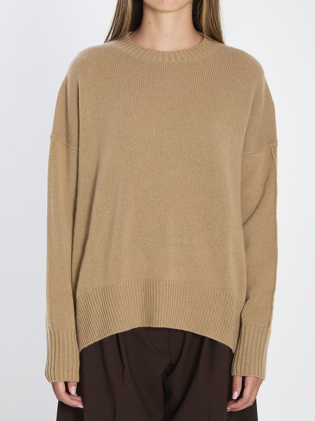 ALLUDE M cashmere sweater