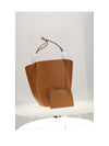 large drop bucket