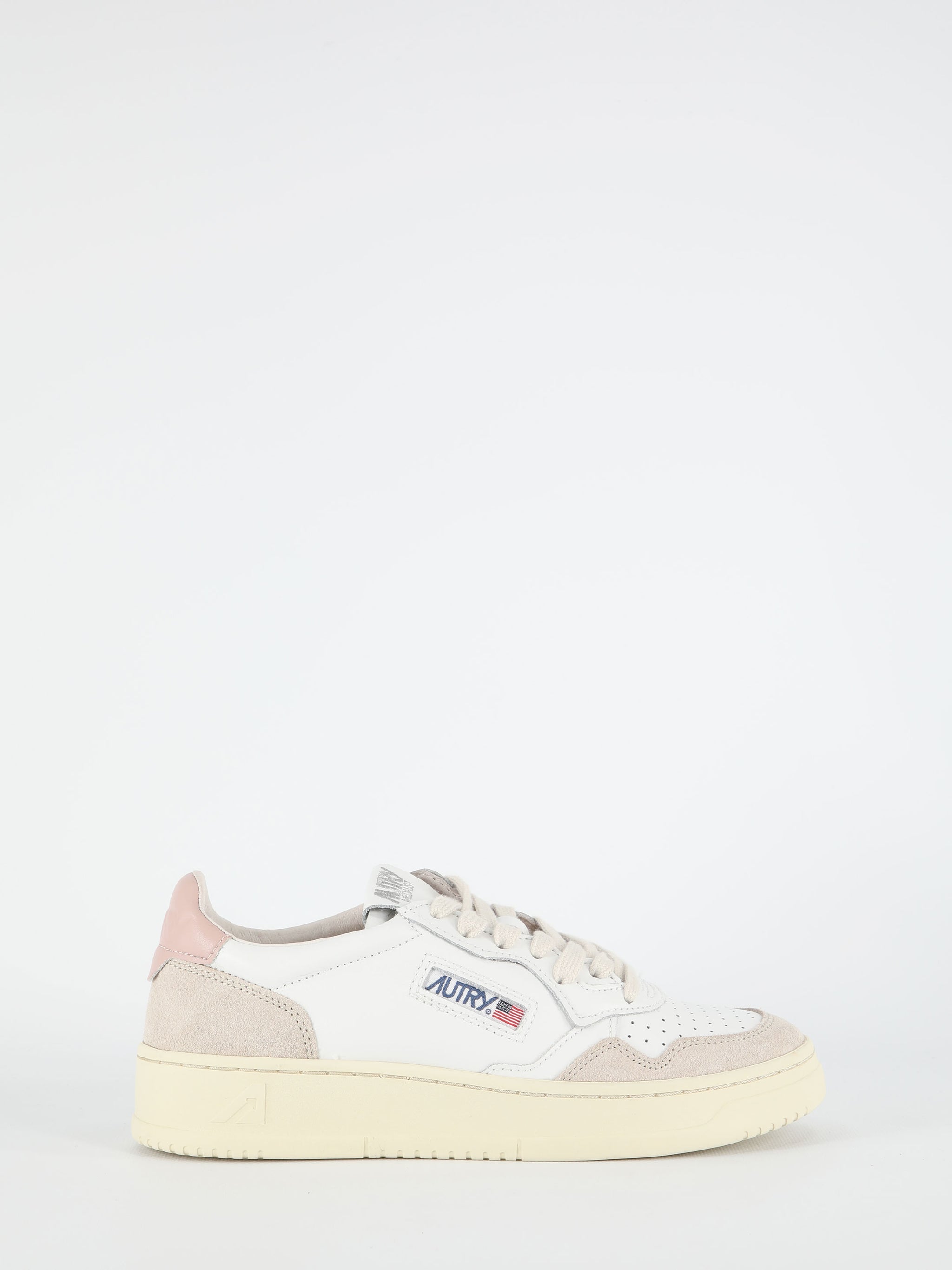 medalist low sneakers
