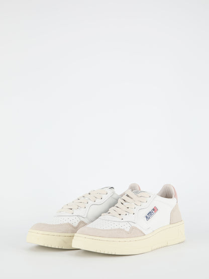 AUTRY 36 medalist low sneakers 