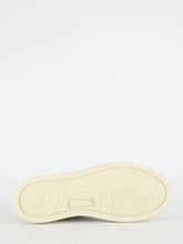 AUTRY 36 medalist low sneakers 