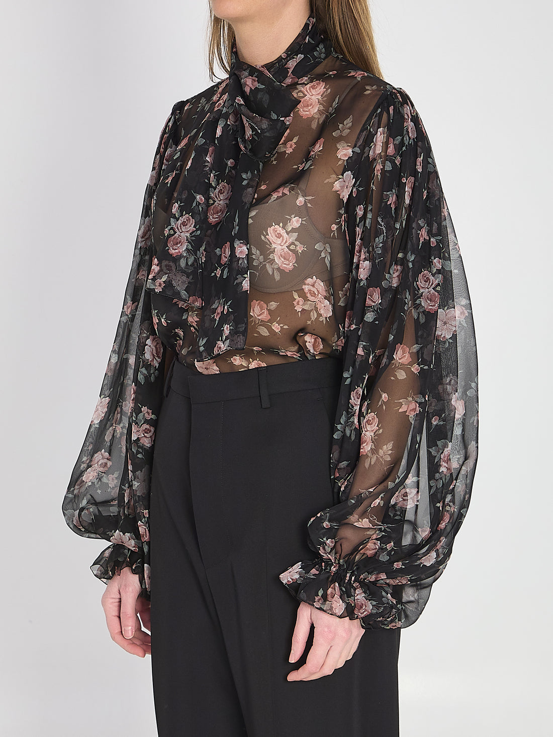 DOLCE&amp;GABBANA 42 chiffon top with a vintage rose print