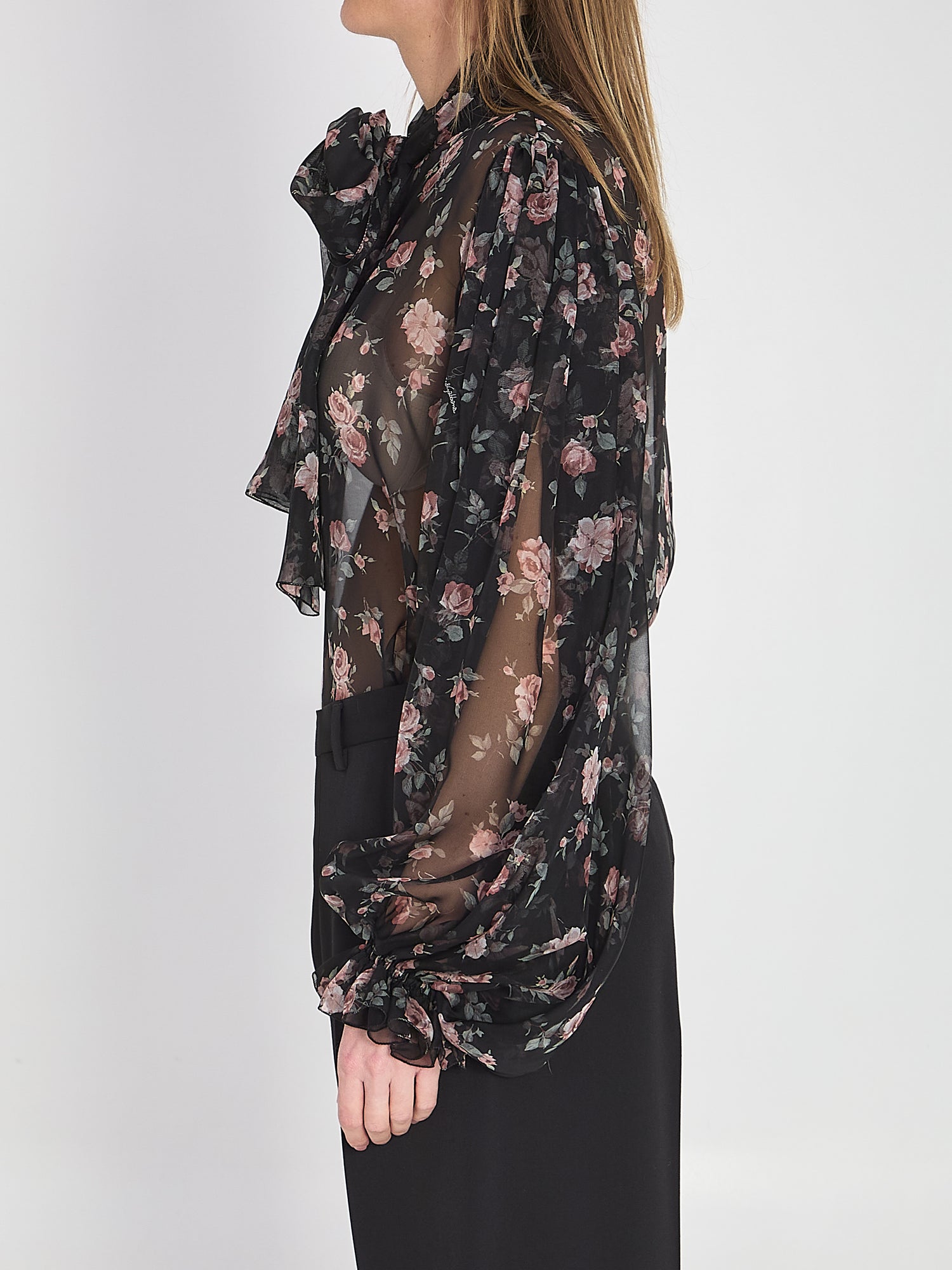 DOLCE&amp;GABBANA 42 chiffon top with a vintage rose print