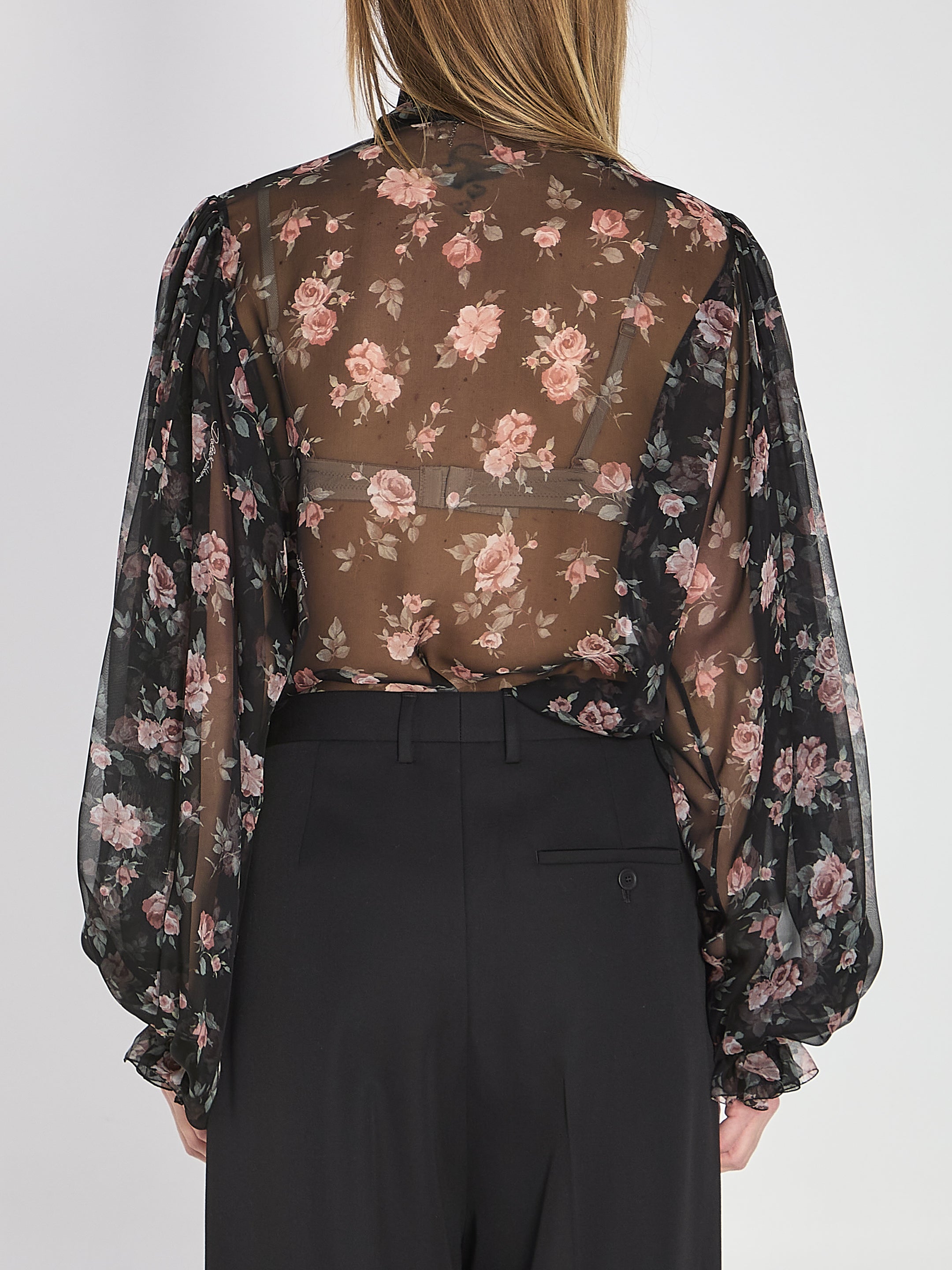 DOLCE&amp;GABBANA 42 chiffon top with a vintage rose print