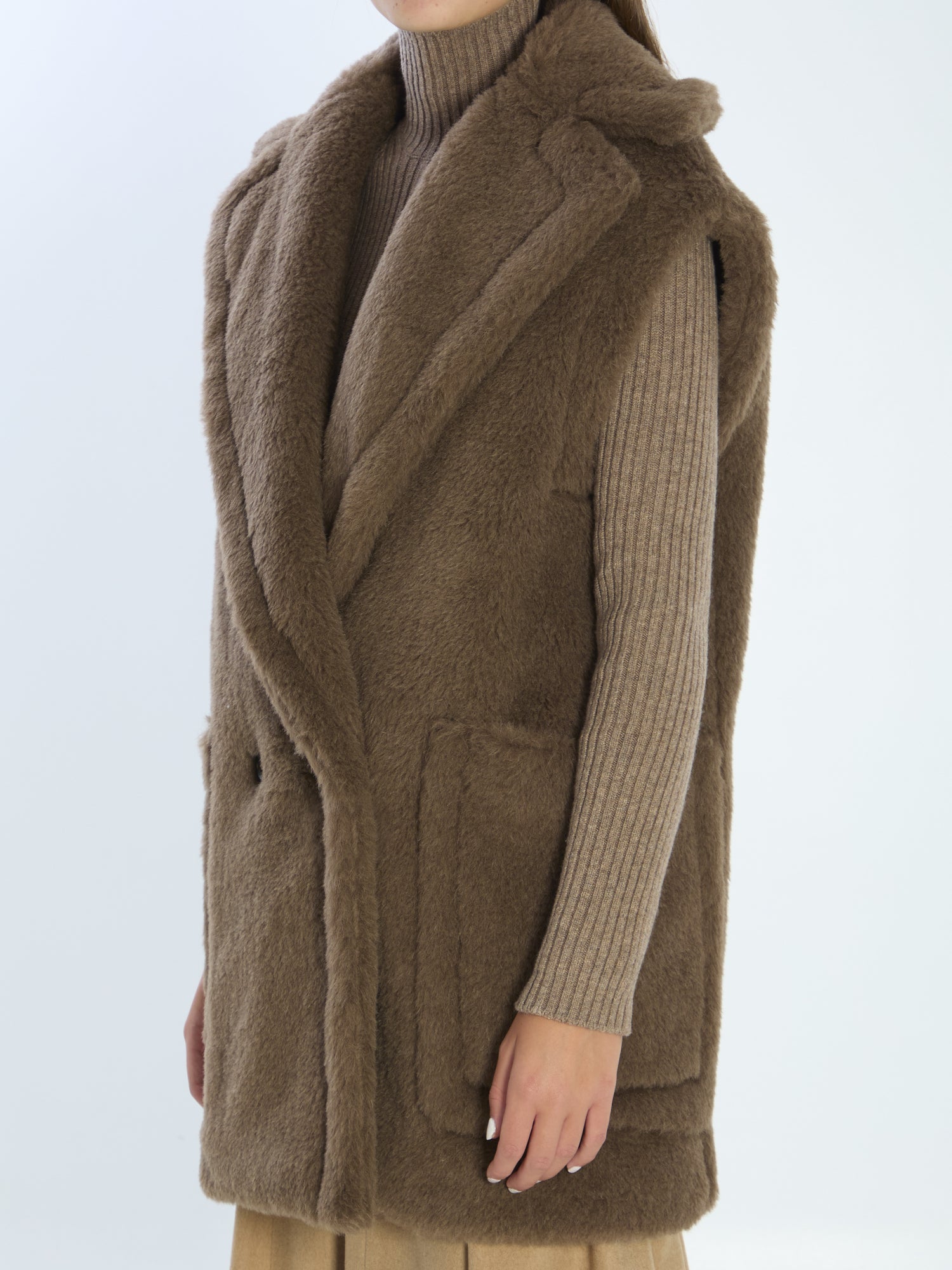 MAX MARA 38 teddy vest