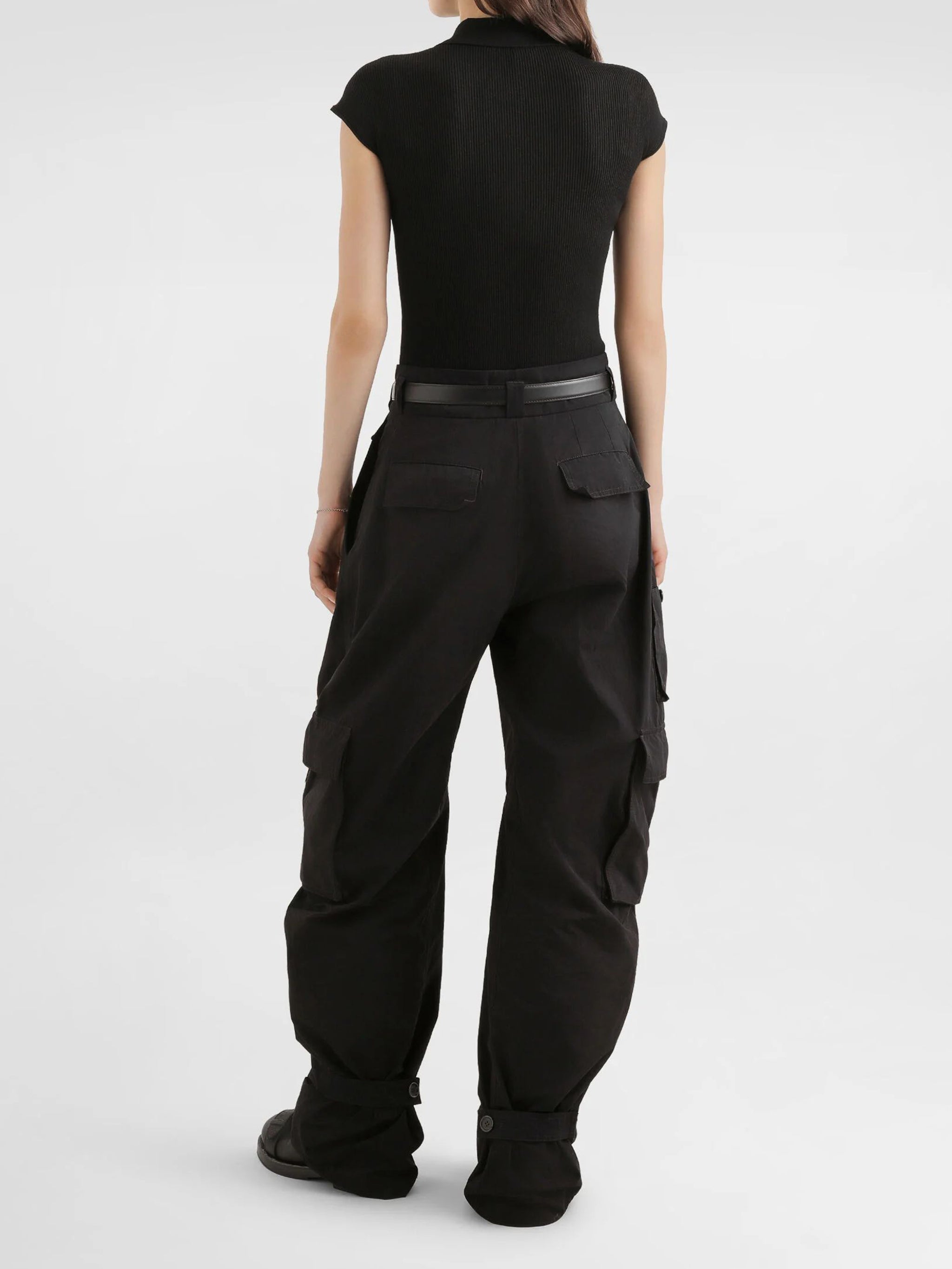 ribbed polo-style top