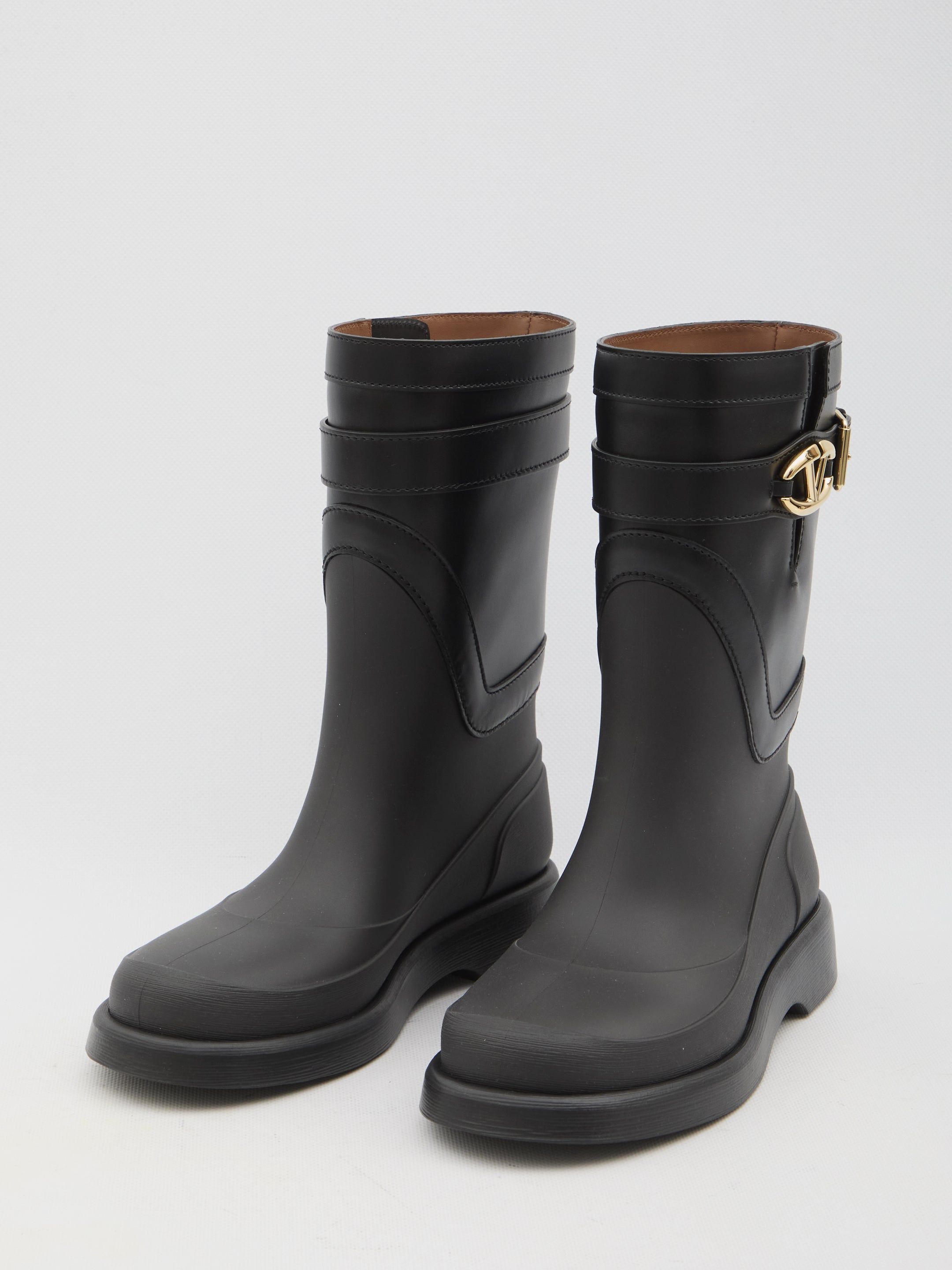 VALENTINO GARAVANI 36 vlogo the bold edition boots