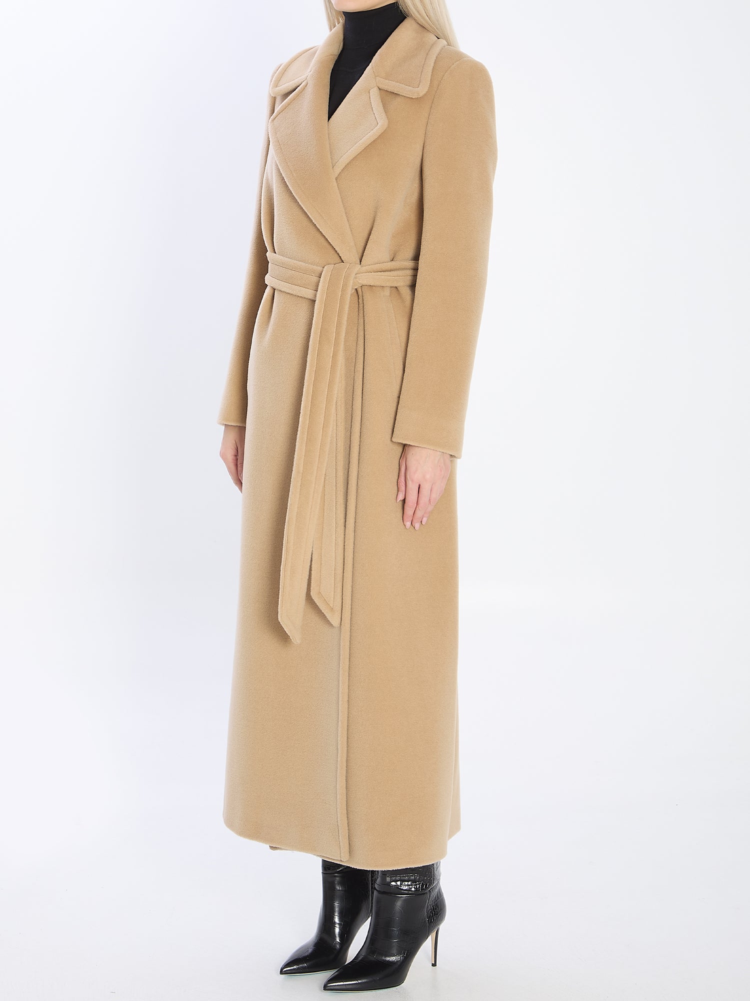TAGLIATORE 38 melody coat  