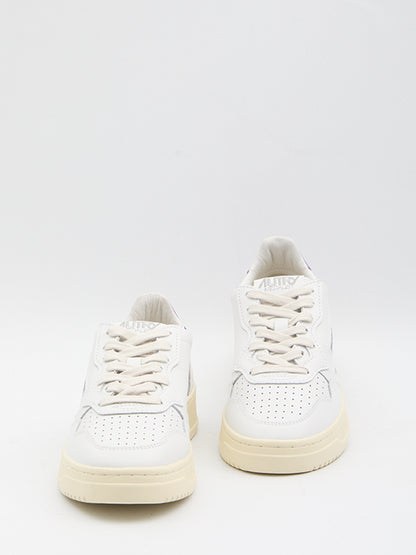 AUTRY 36 medalist low sneakers 