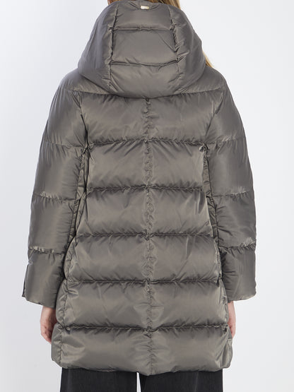 HERNO 38 a-shape puffer jacket 