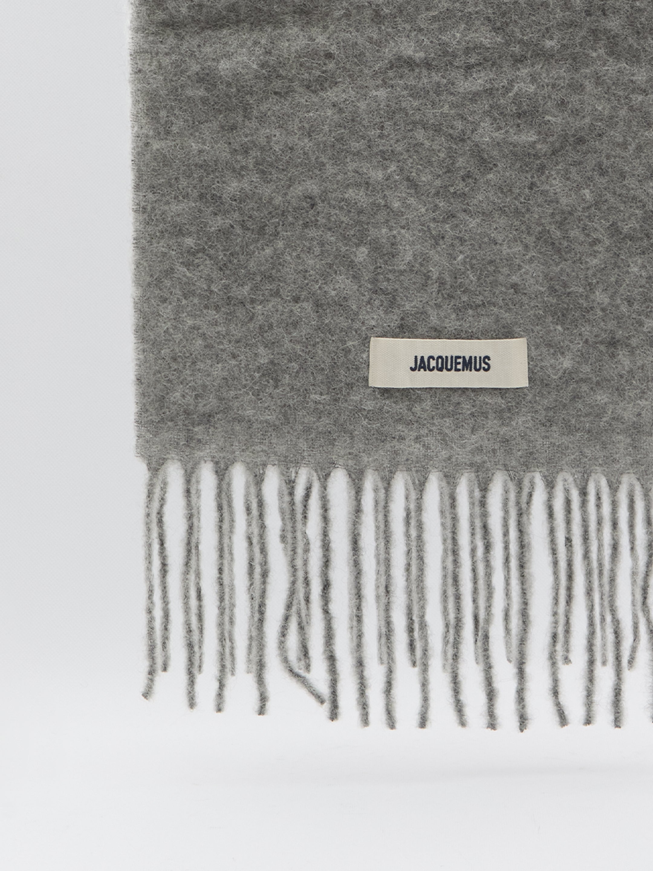 JACQUEMUS OS carro scarf