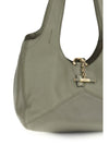 shoulder bags