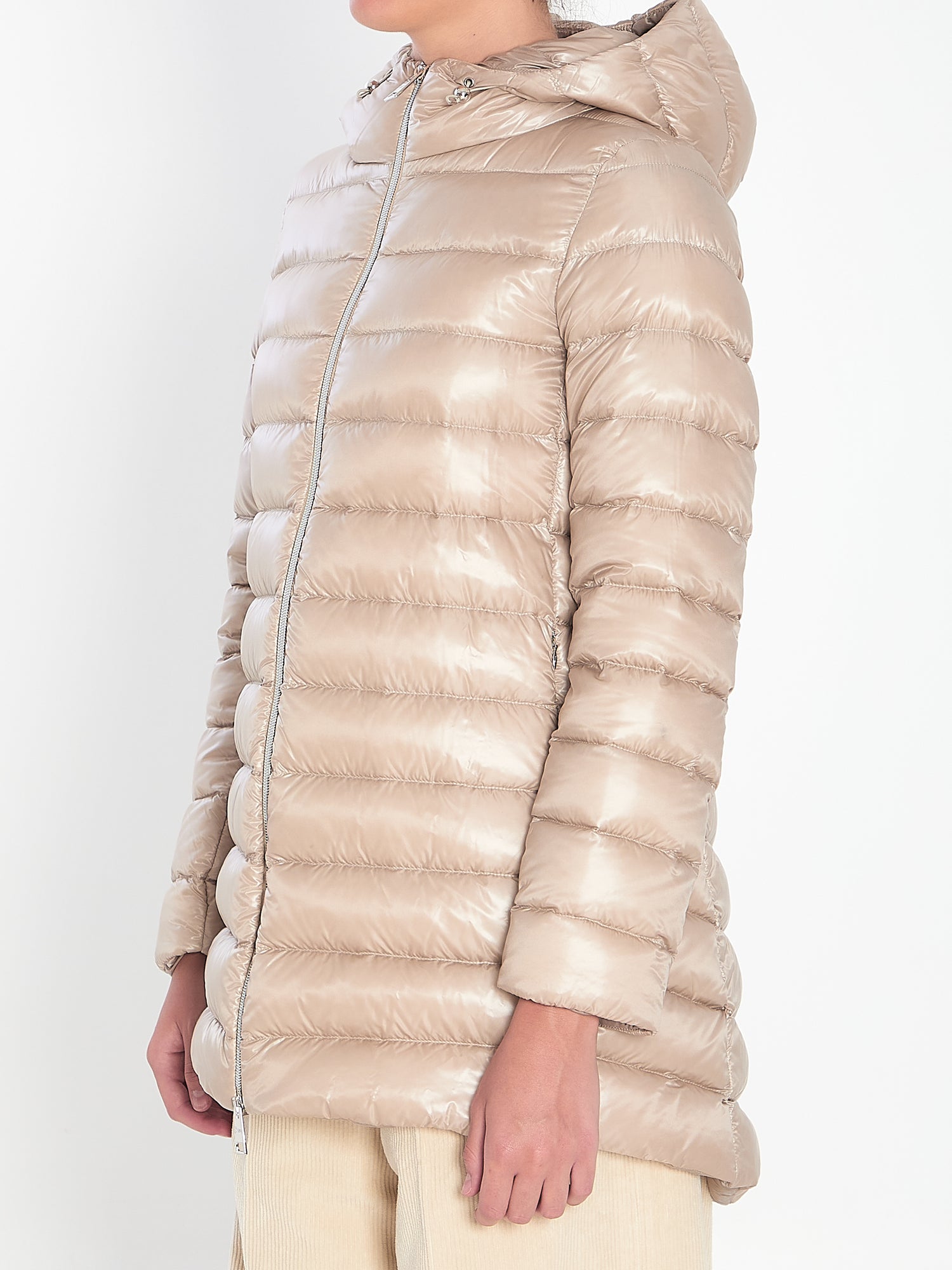 HERNO 40 a- shape light puffer 