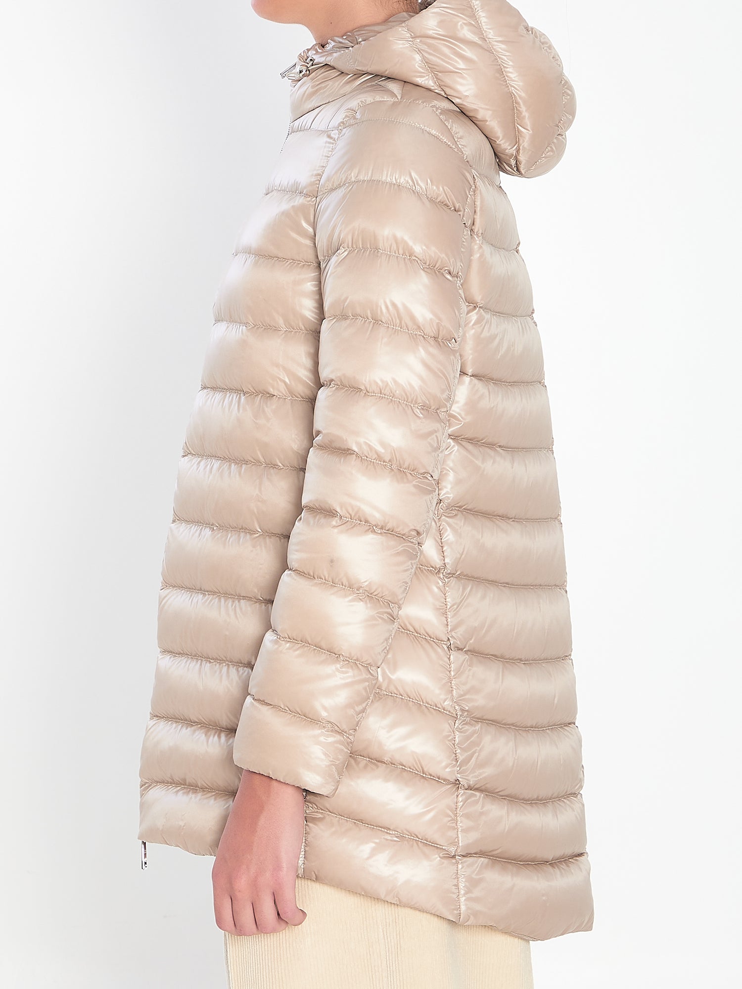 HERNO 40 a- shape light puffer 