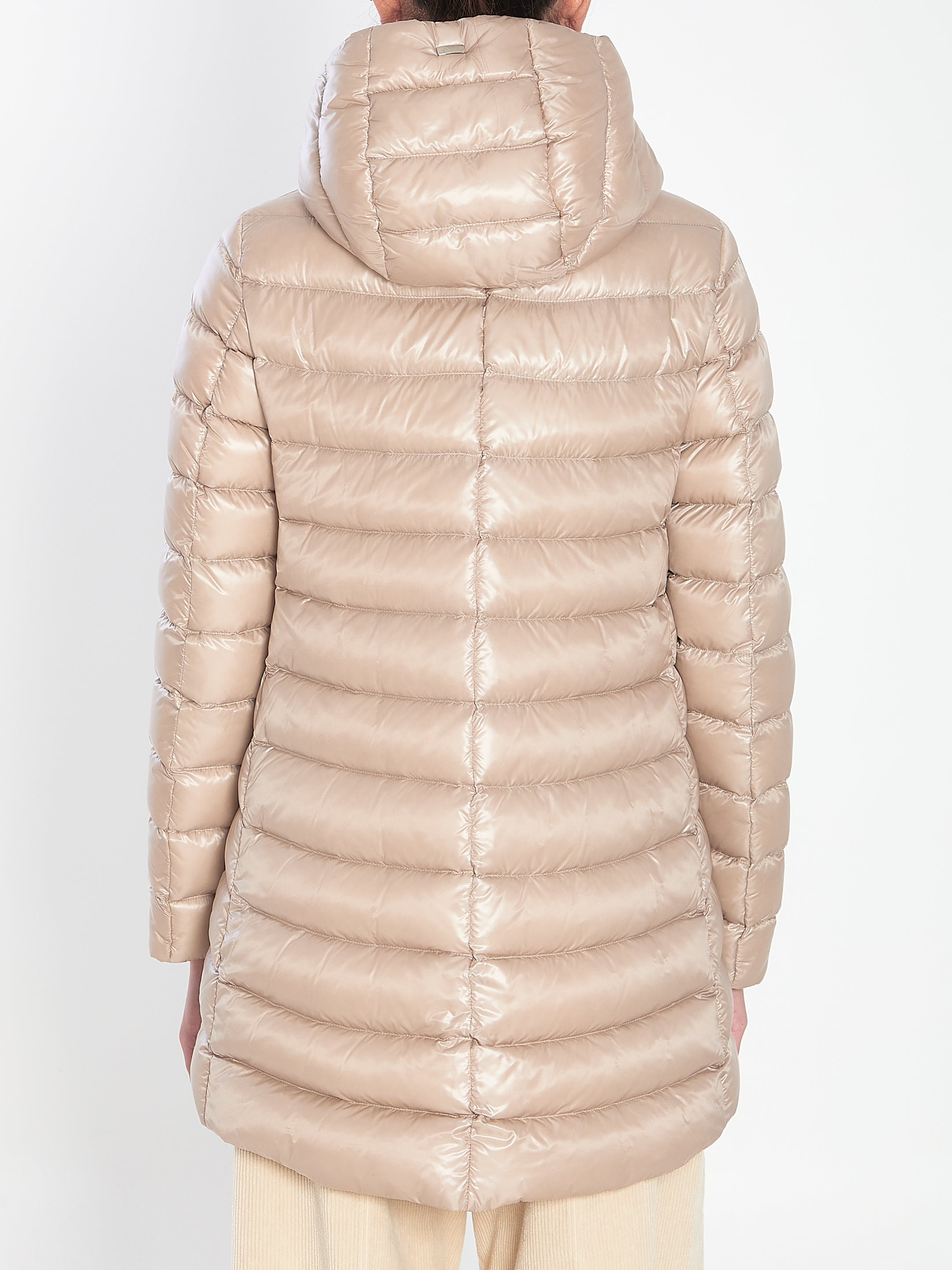 HERNO 40 a- shape light puffer 