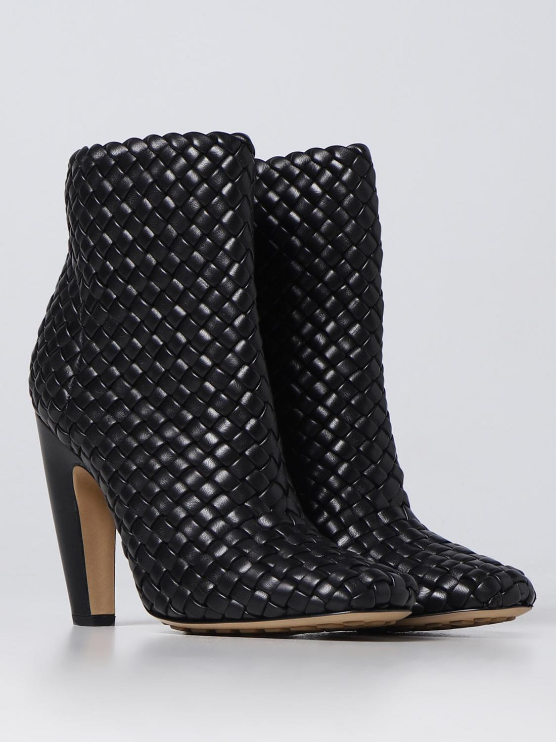BOTTEGA VENETA 36 woman&