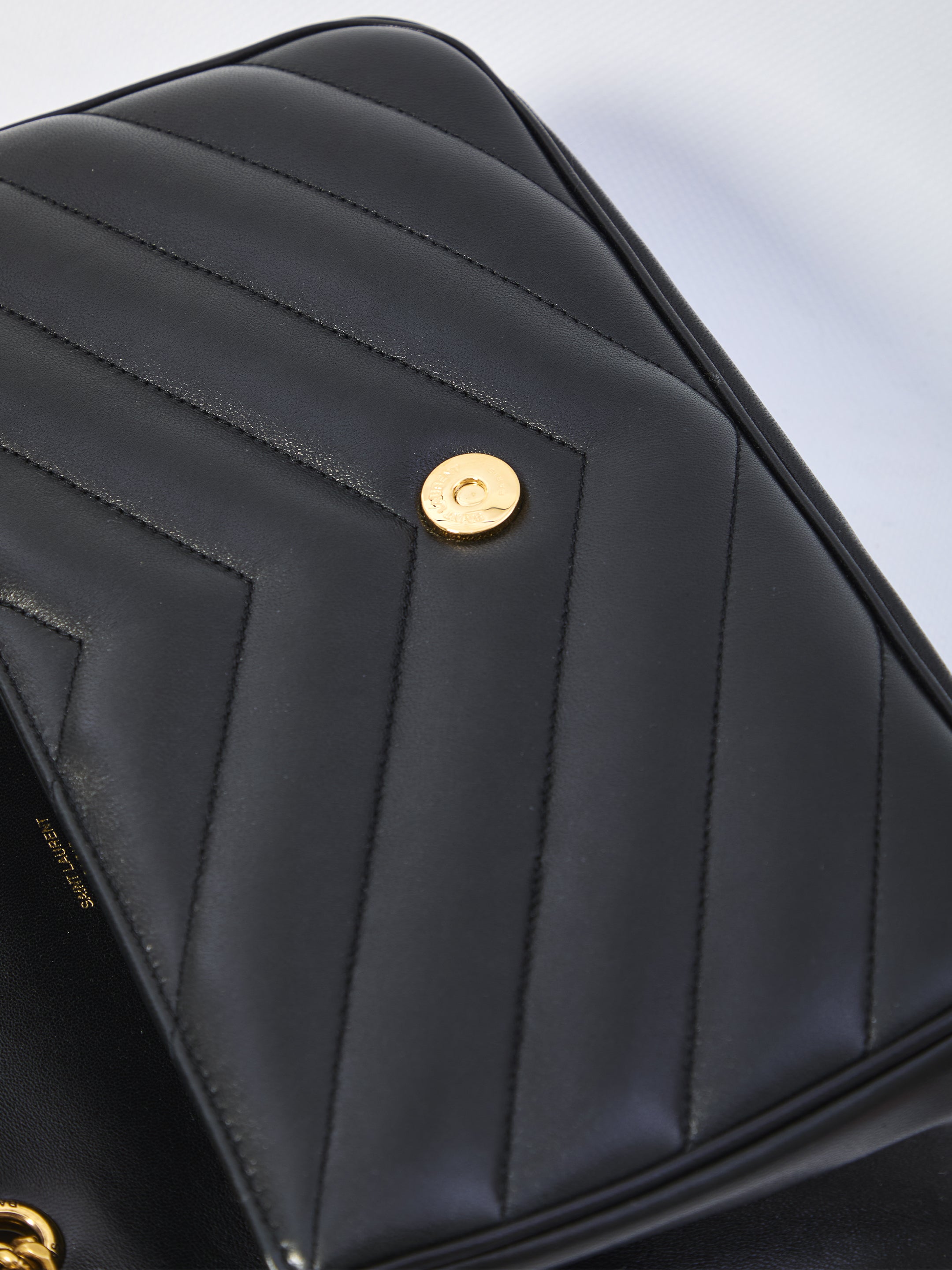 SAINT LAURENT OS medium loulou bag