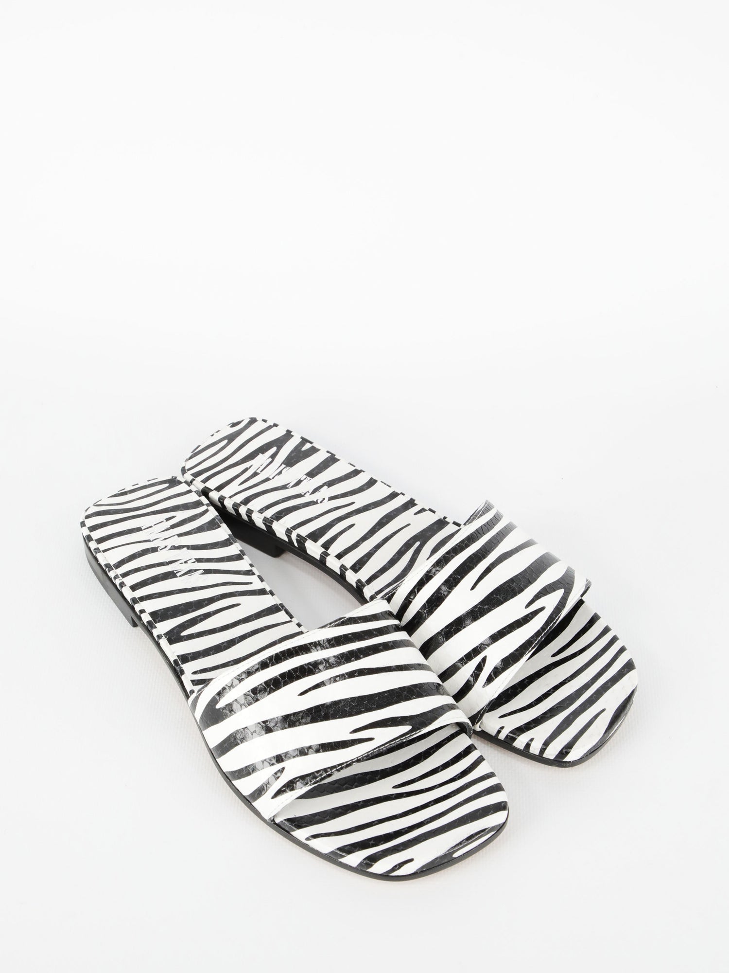 PARIS TEXAS 36 zebra-print flat sandals