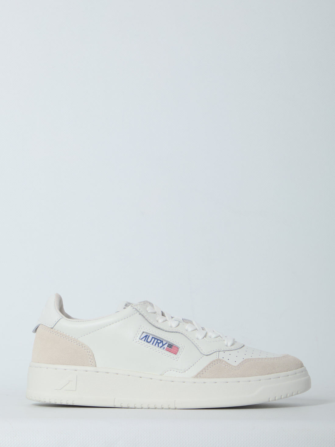 AUTRY 36 medalist low sneakers