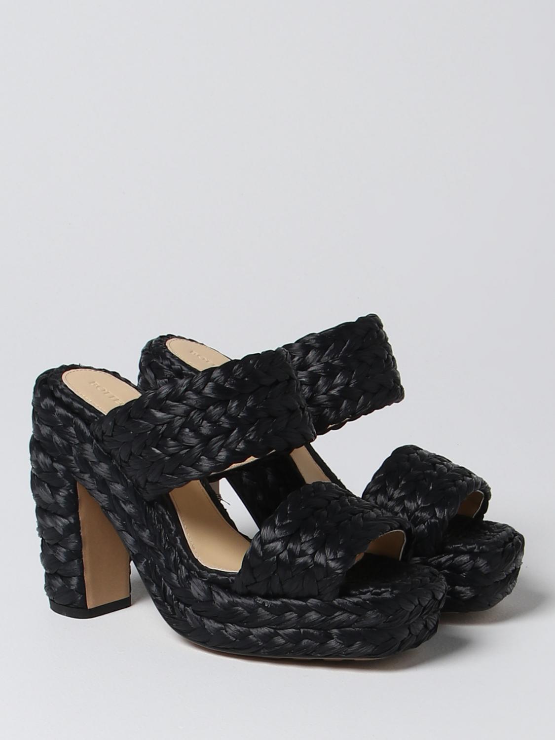 BOTTEGA VENETA 38 sandal in woven raffia