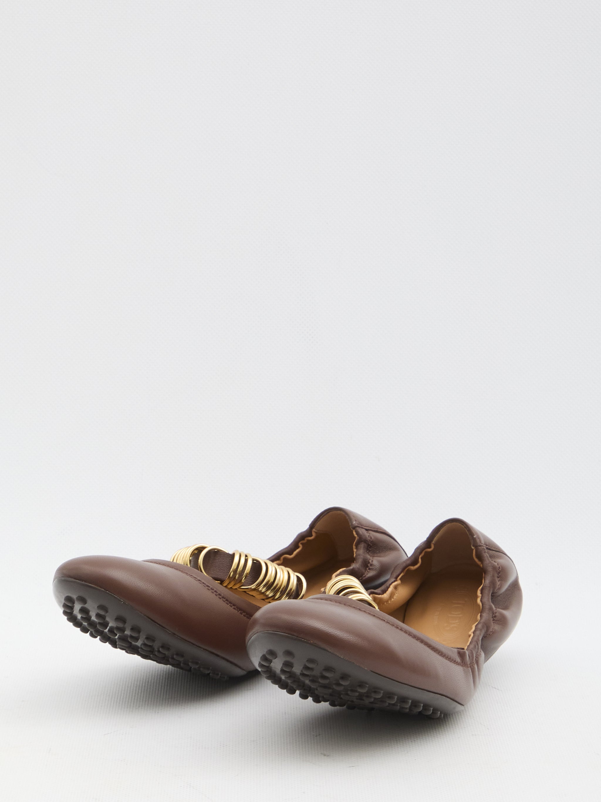 ballet flats wit eyelets