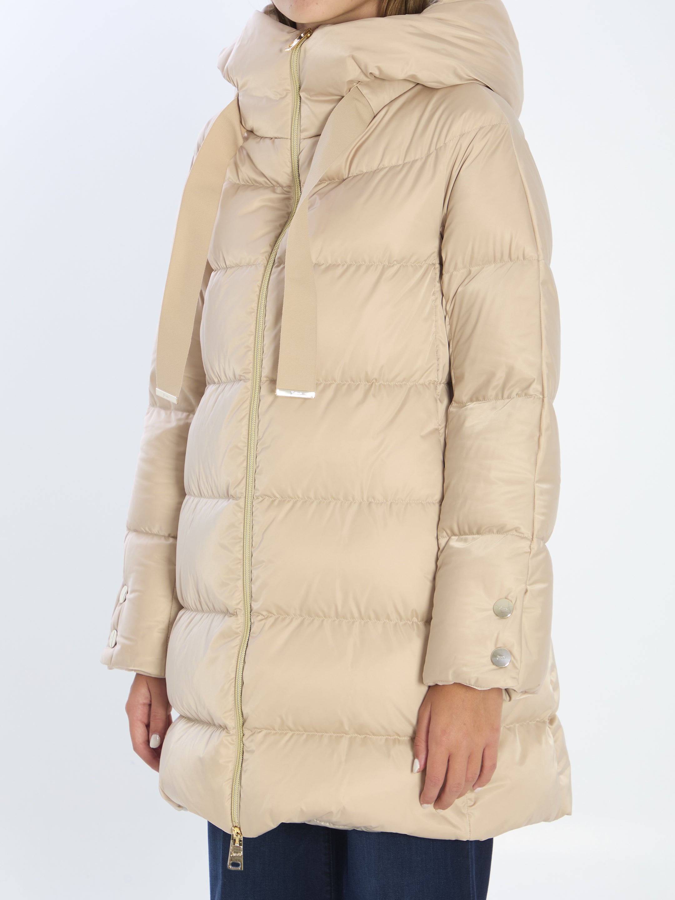 HERNO 38 a-shape puffer jacket 