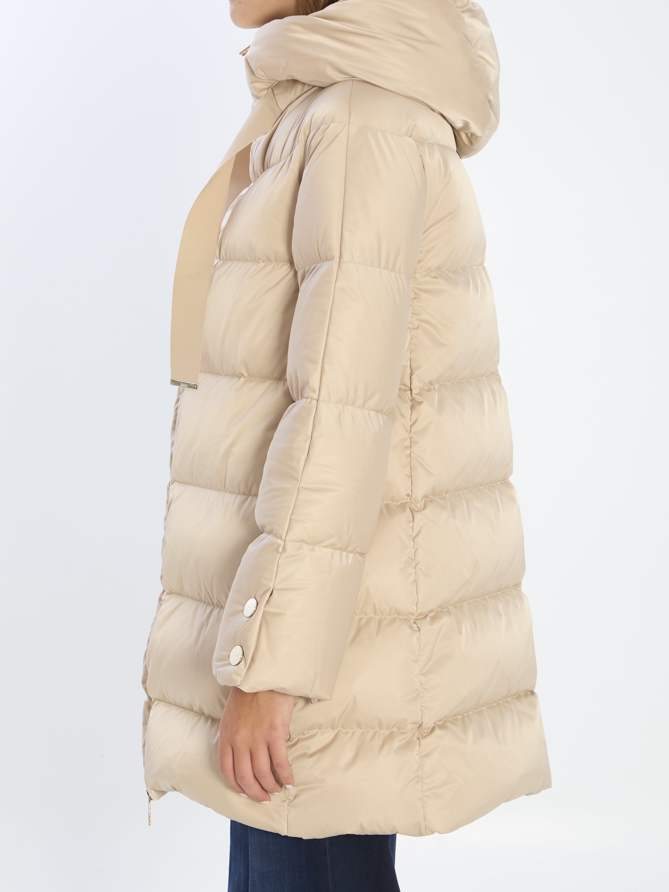 HERNO 38 a-shape puffer jacket 