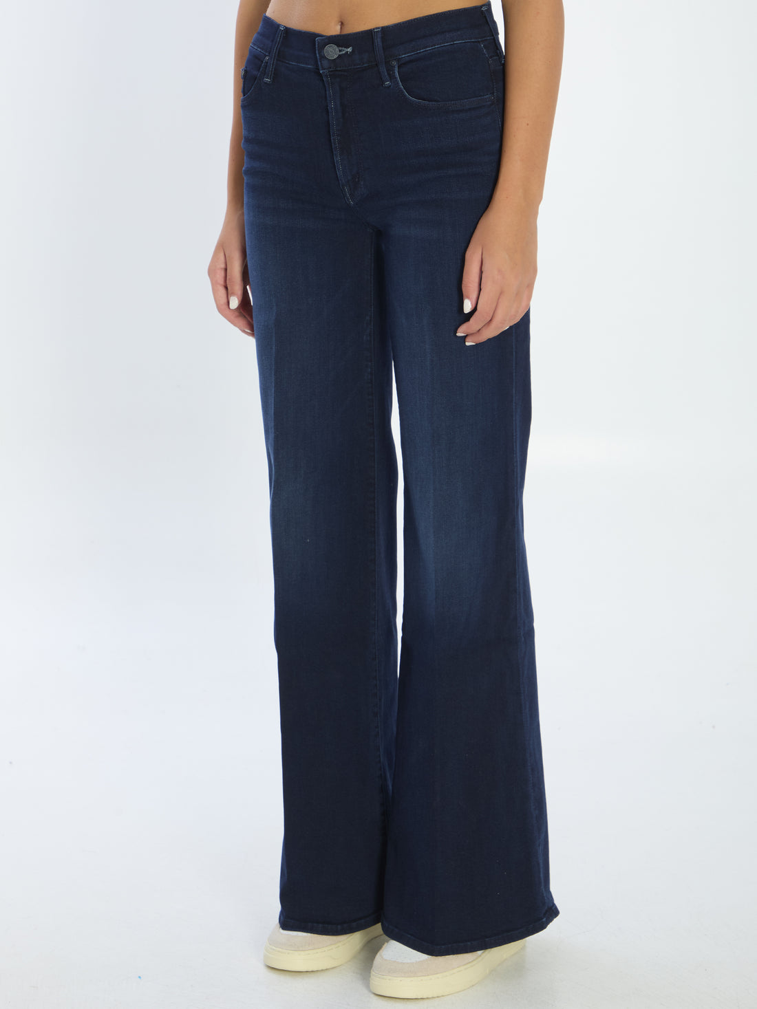 MOTHER 24 the twister sneak denim jeans 