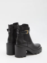 VALENTINO GARAVANI 36 beatle vlogo signature boots 