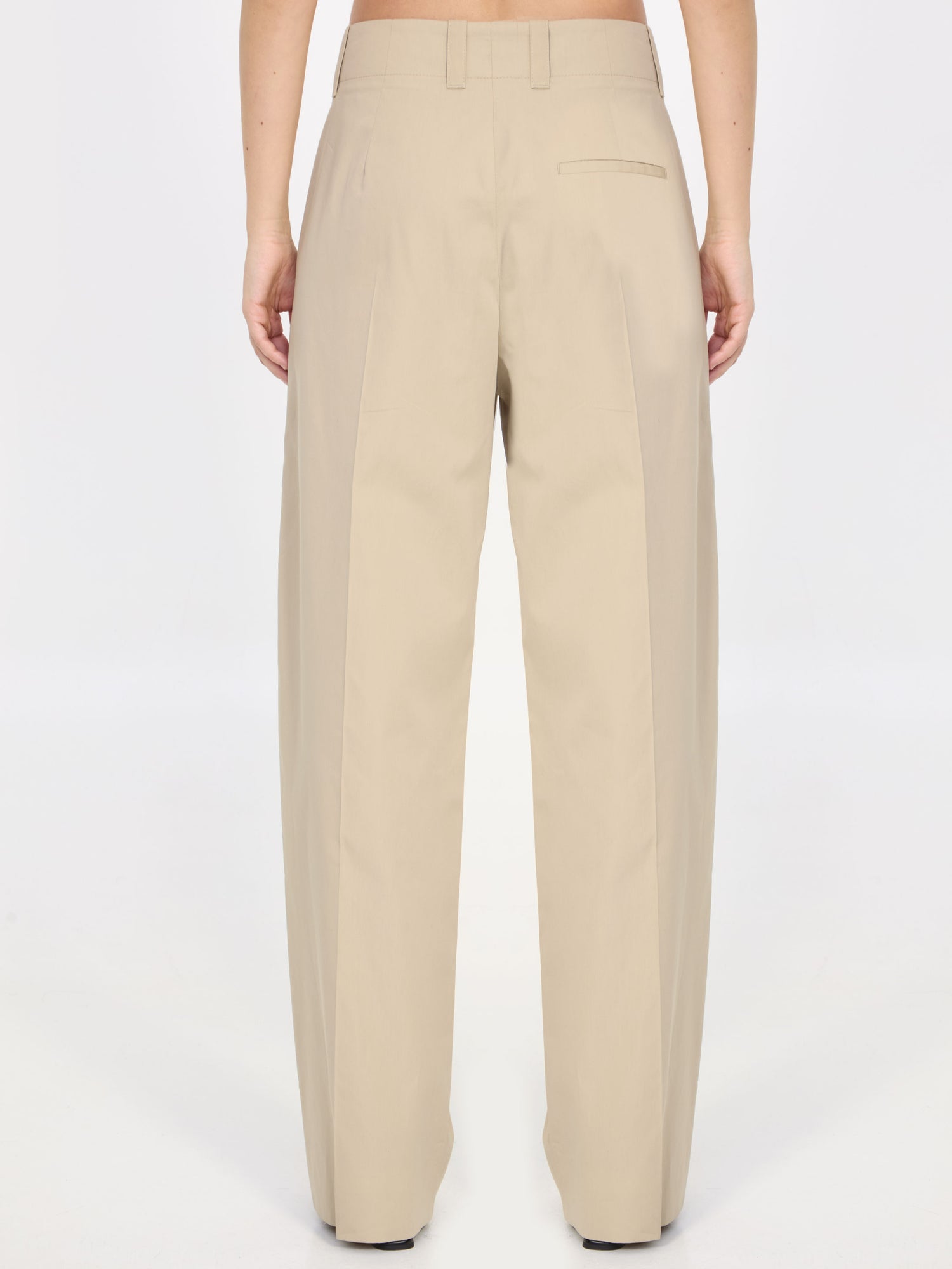 BOTTEGA VENETA 42 pleated pants